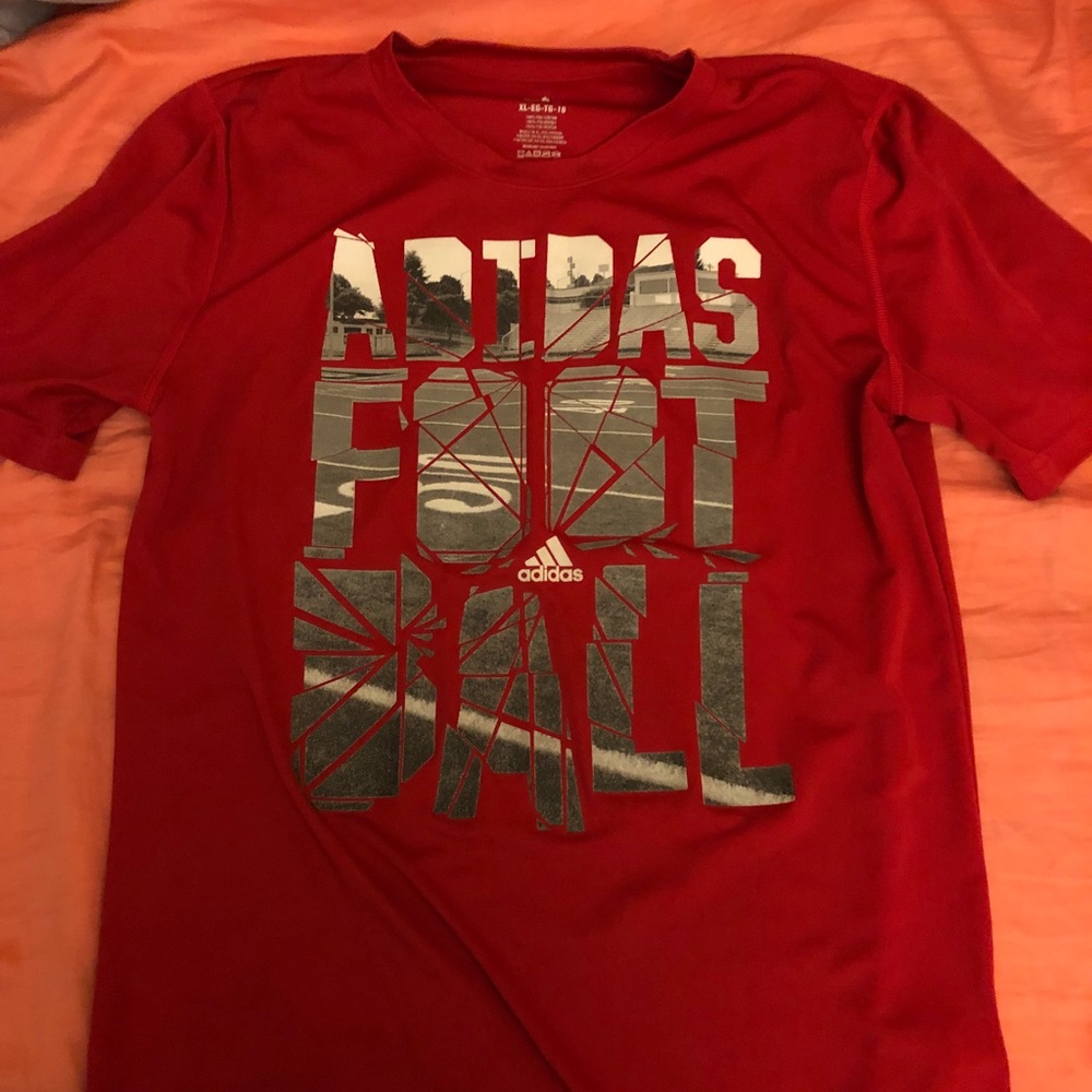 Adidas Boys t-shirt